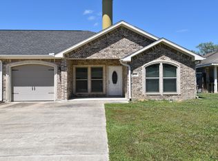 3124 Avenue G, Nederland, TX 77627