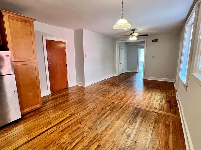 1107 W Grace St — Photo 20