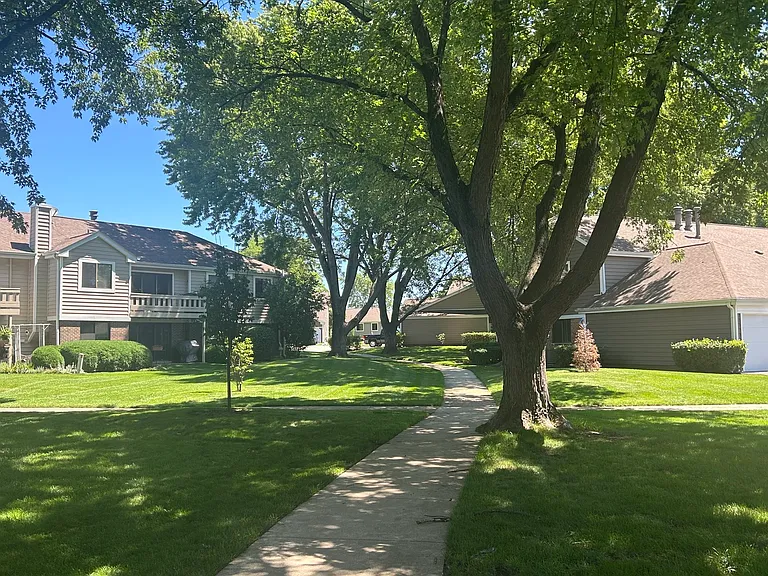 76 Margate Ct #C1 — Photo 14