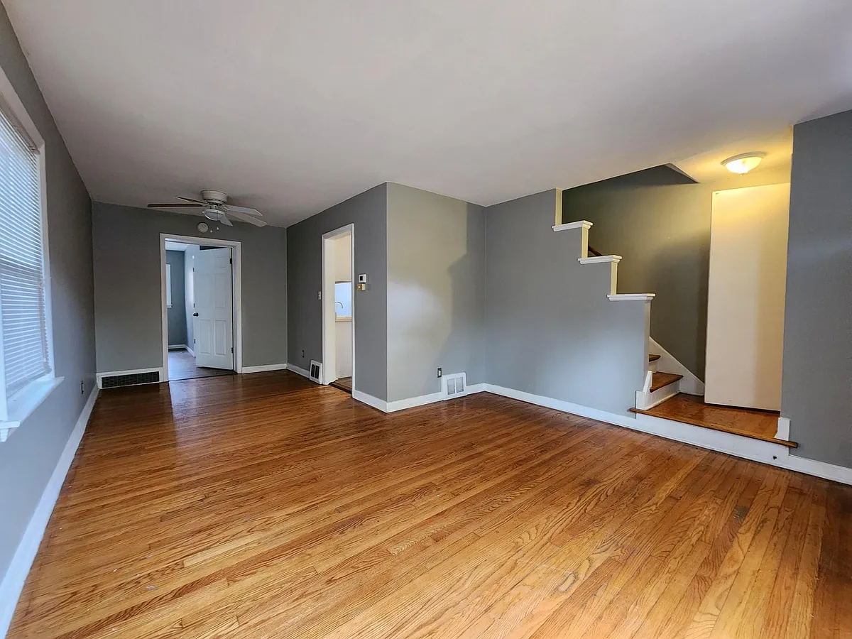 Building Photo - 8139 Highland Pl