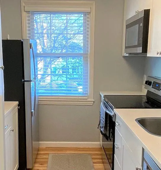 1301 S Walter Reed Dr — Photo 10