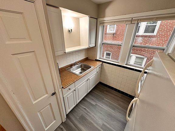 5th image of 4954-56 Kemper Ave #4956A