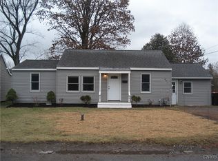 622 Manor Dr, Chittenango, NY 13037