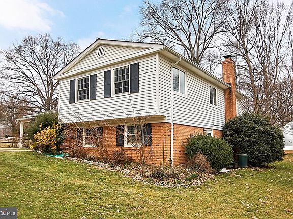 2nd image of 4920 Andrea Ave