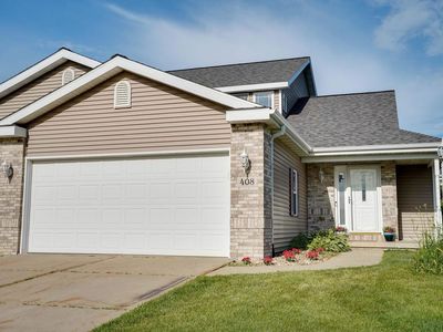 408 Juniper Street, Brooklyn, WI, 53521