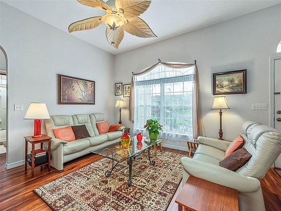 5th image of 17436 SE 121st Cir