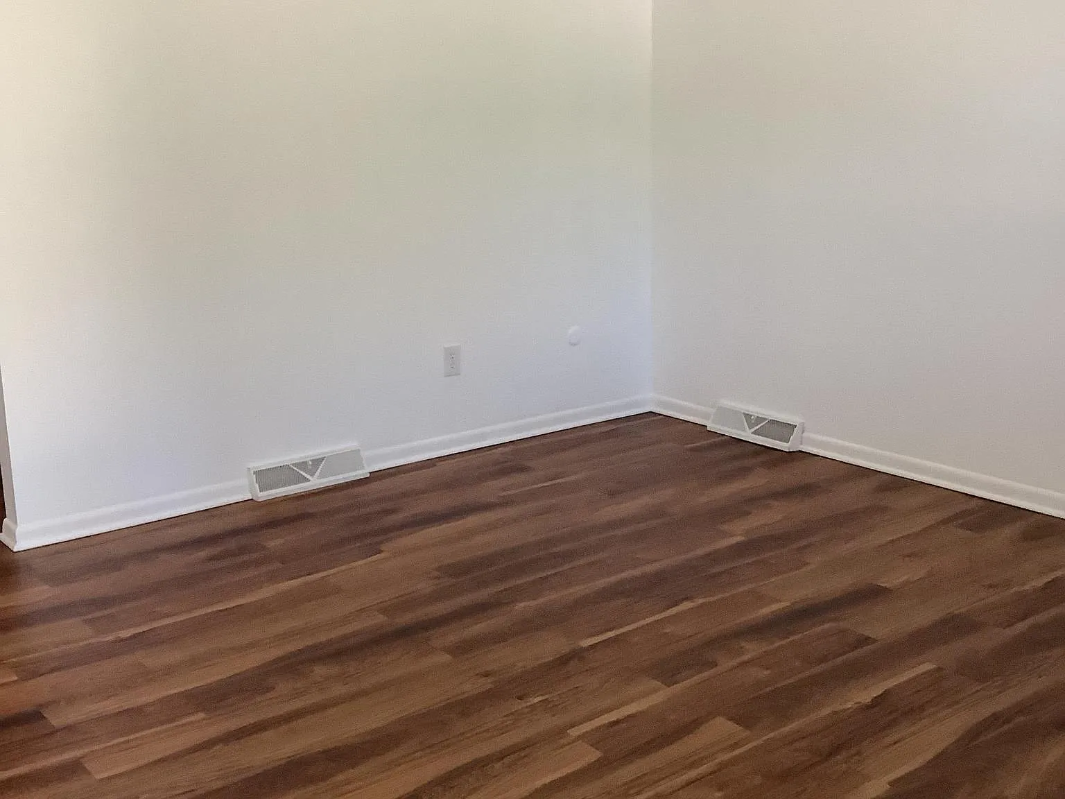 3876 Baumberger Rd — Photo 3