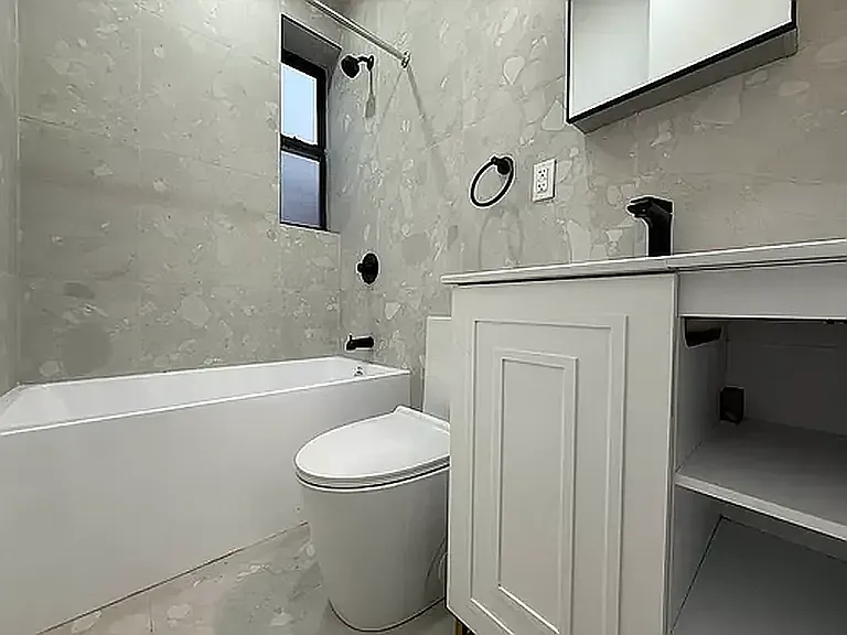 1332 Sterling Pl #4 — Photo 6