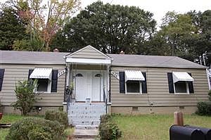 1st image of 375 Alexander Cir SE