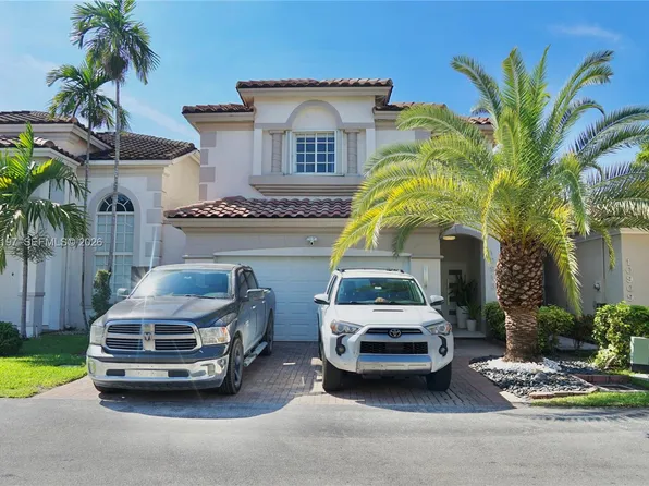 10913 NW 67th St, Doral, FL 33178
