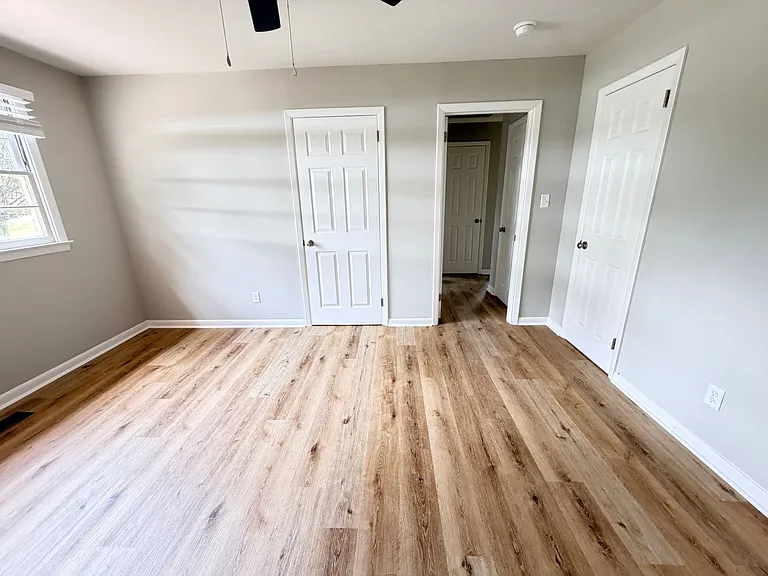 1107 W Park Ave — Photo 24
