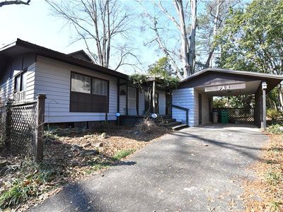 2358 Poplar Springs Dr NE, Atlanta, GA, 30319