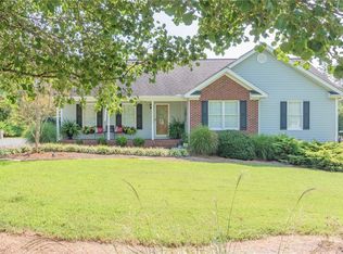 127 Everetts Way, Graham, NC 27253