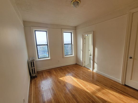 3rd image of 3804 Bailey Ave APT E9