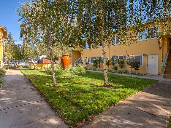 3rd image of 2733 San Jose Way #3
