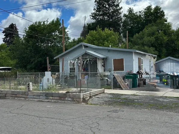 731 Division St, Klamath Falls, OR 97601