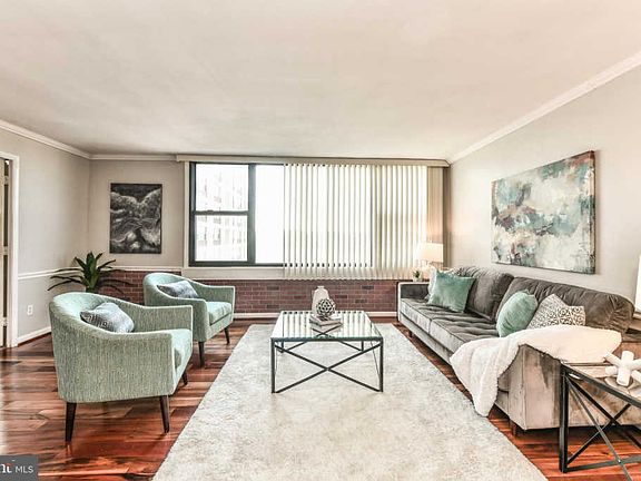3rd image of 4600 Duke St APT 1022