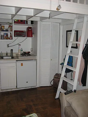 Rented by Magnone Real Estate | media 23