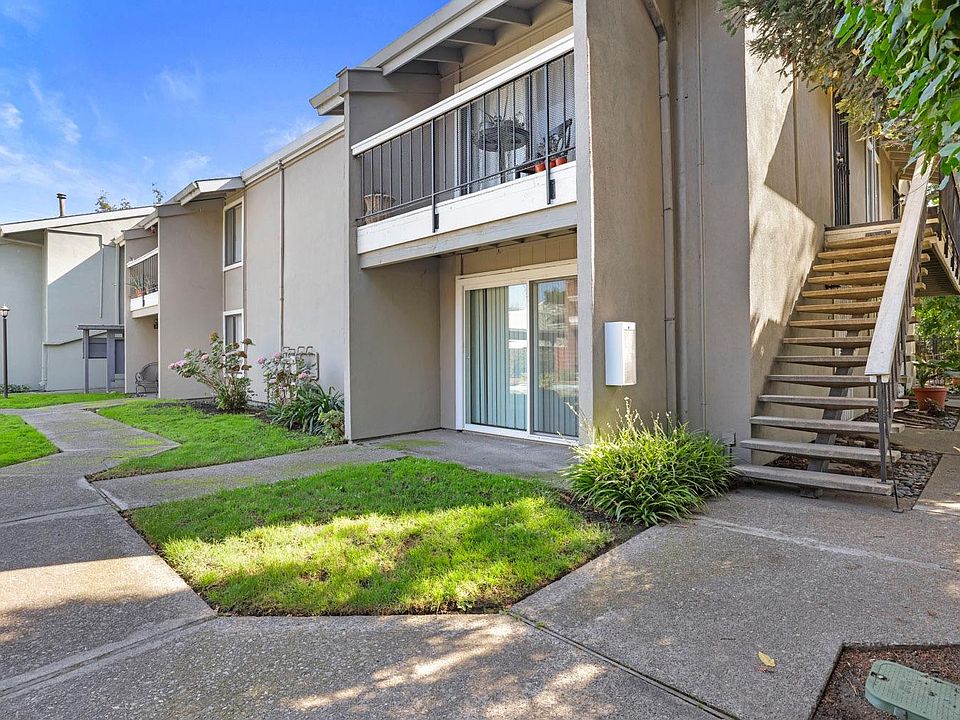 1st image of 6536 Embarcadero Dr APT 17