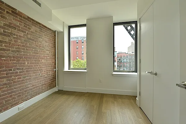 Rented by REAL New York | media 9