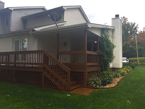 6 Carriage Way Deck