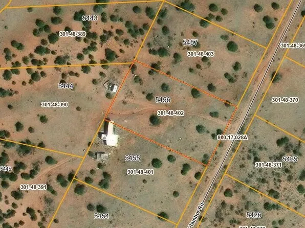 58780 N Tambor Rd #24, Seligman, AZ 86337