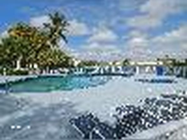 3433 NW 44th St APT 103