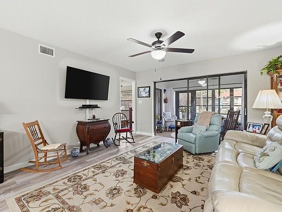 5th image of 2903 GRANADA COURT #2903