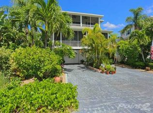 806 Gladiolus St, Anna Maria, FL 34216