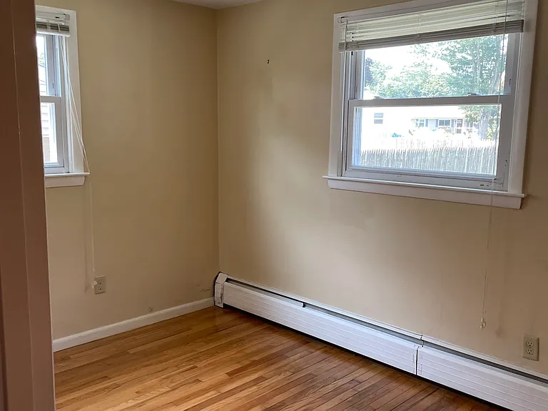 105 Hanover St — Photo 7