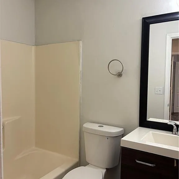 5504 Estates Ct — Photo 9