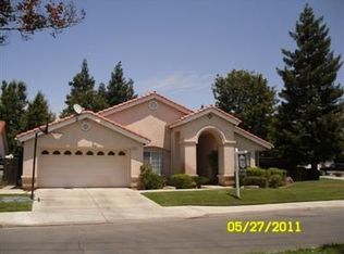 5658 W Corona Ave, Fresno, CA 93722