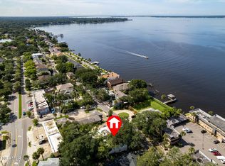 1663 River Rd, Jacksonville, FL 32207