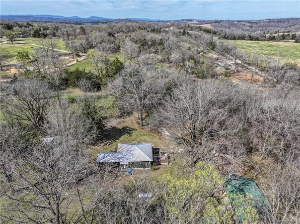 236 Brewer Rd, Western Grove, AR 72675