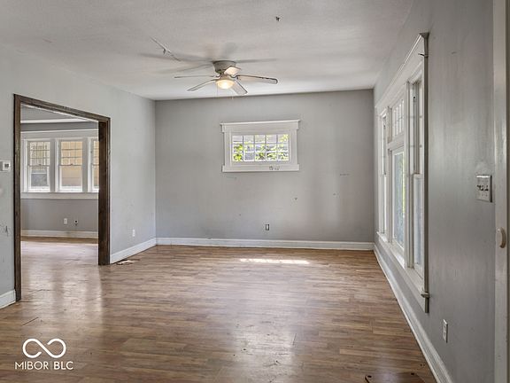 4th image of 27 N Linwood Ave