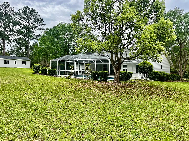 14410 NW 83rd Ln — Photo 8