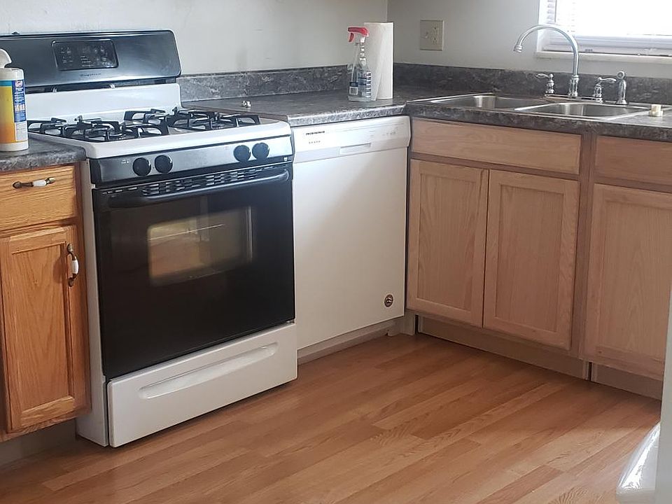 151 Bertha St Pittsburgh, PA, 15211 Apartments for Rent Zillow