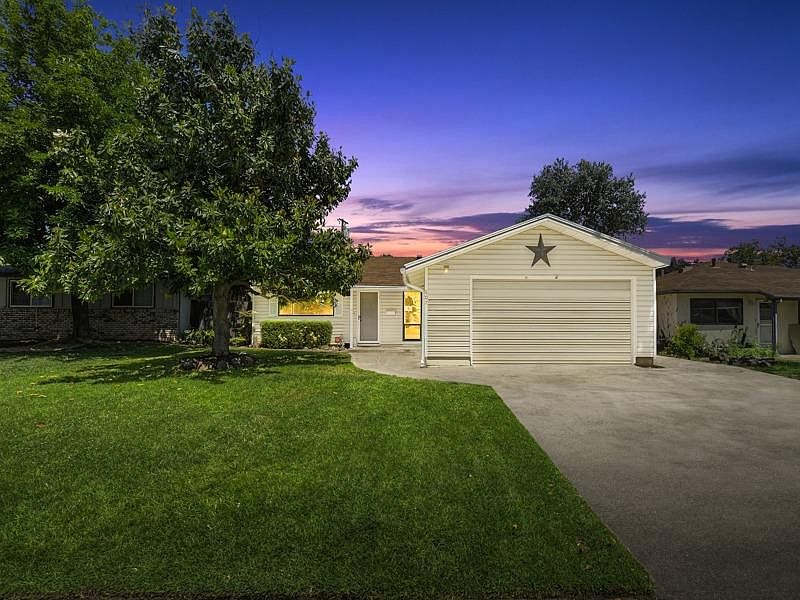 1st image of 607 Gregory Ct