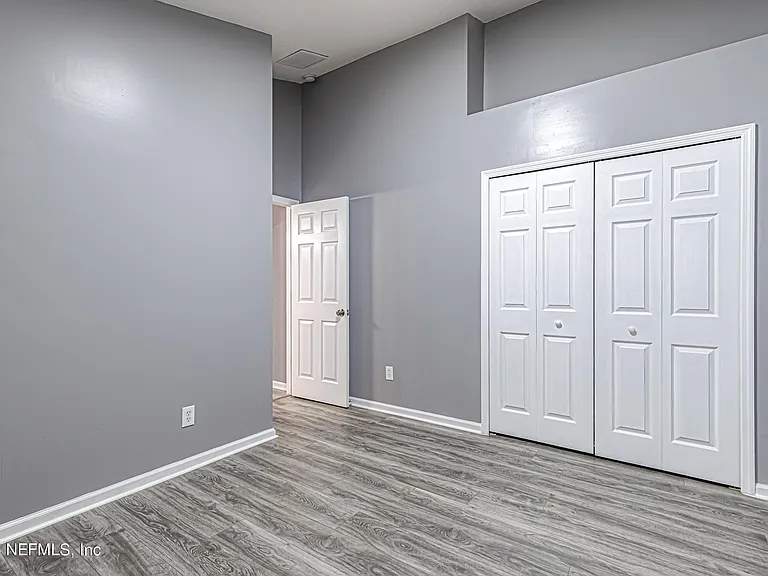 2243 Trailwood Dr — Photo 28