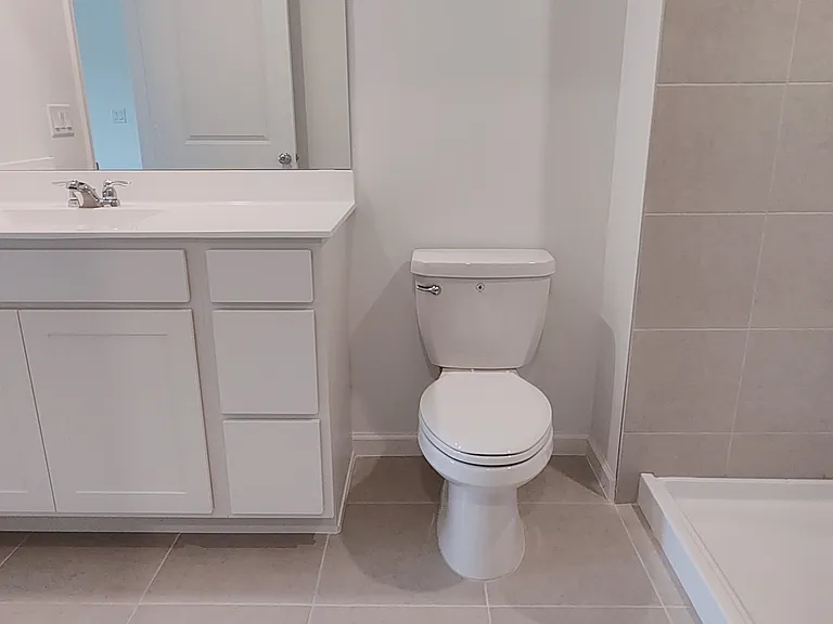 660 Carlyle Way — Photo 16