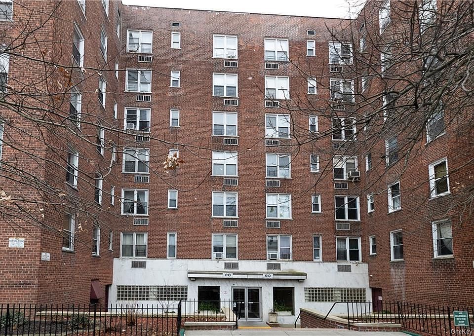 1st image of 610 Waring Ave APT 2S
