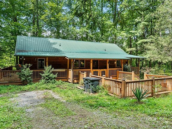 3rd image of 2417 Russ Norris Road