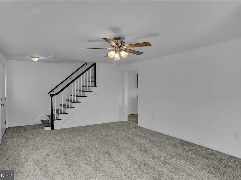 3208 Main St #1 — Photo 11
