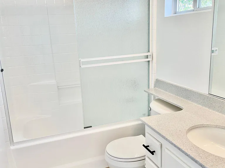 39519 Bainbridge Cir — Photo 14