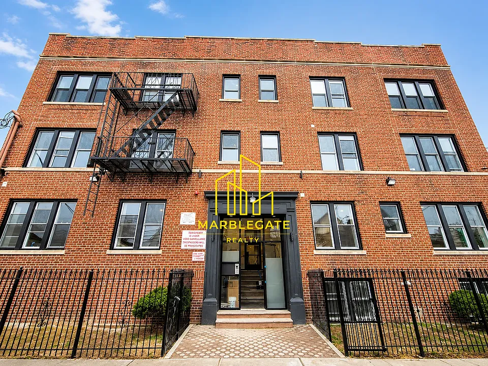 535 Hawthorne Ave #3033
