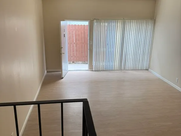 938 10th St APT 2, Santa Monica, CA 90403