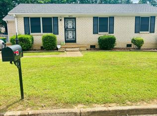 18 Charlotte Dr, Jackson, TN 38301