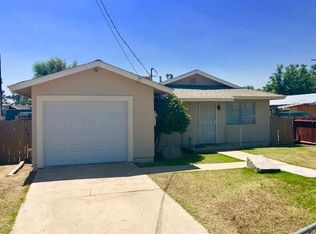 911 S Maple St, Pixley, CA 93256