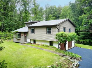 167 Van Wyck Lake Rd, Fishkill, NY 12524