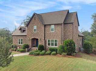 1739 Southpointe Dr, Birmingham, AL 35244